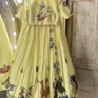 Mom & Daughter Yellow Kalamkari2